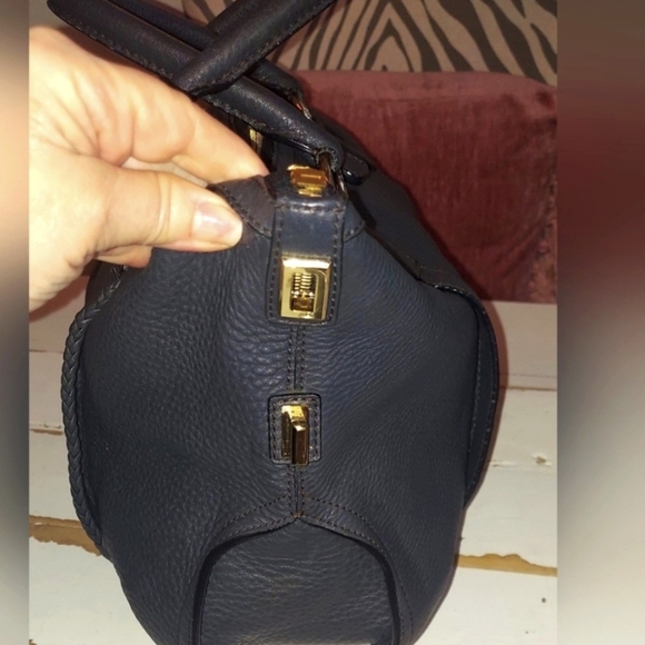 VEUC MCM Black Leather Tote Bag !! Gorgeous Bag - Picture 7 of 13